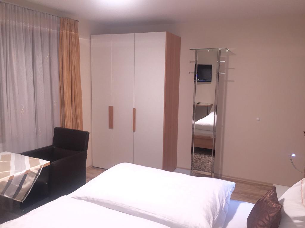 Haus Zudrell Apartment Vandans Cameră foto